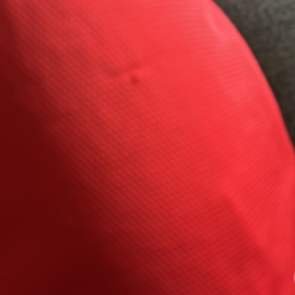 Manchester United 21/22 Home Jersey - Picture 5 of 5